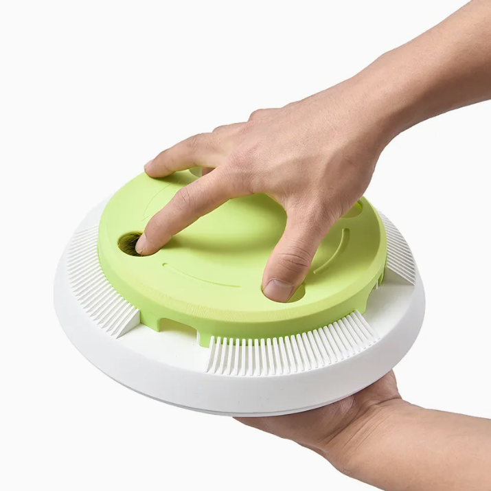 Automatic Rotating Feather Toy for Cats – Interactive & Stimulating Pet Fun