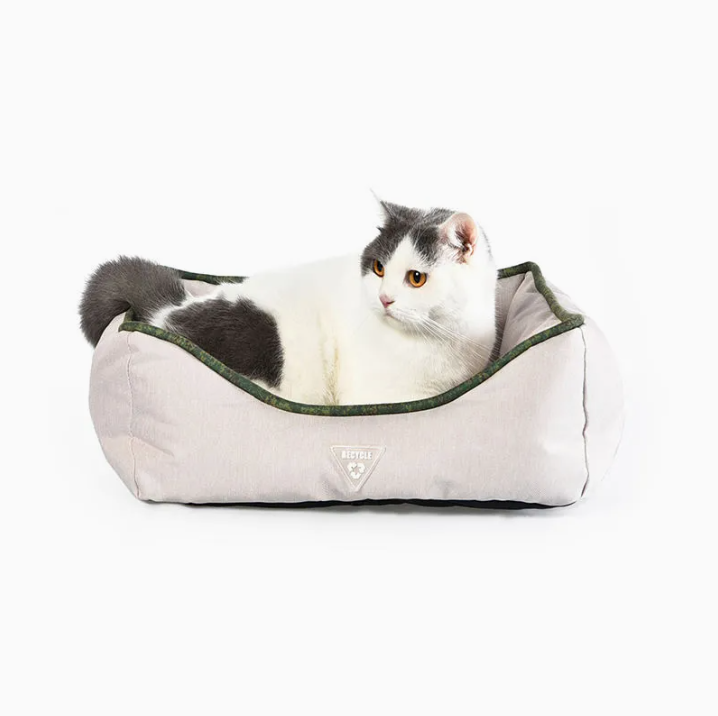New Eco-Friendly Waterproof Pet Bed – Recycled Oxford Fabric for Cats & Dogs