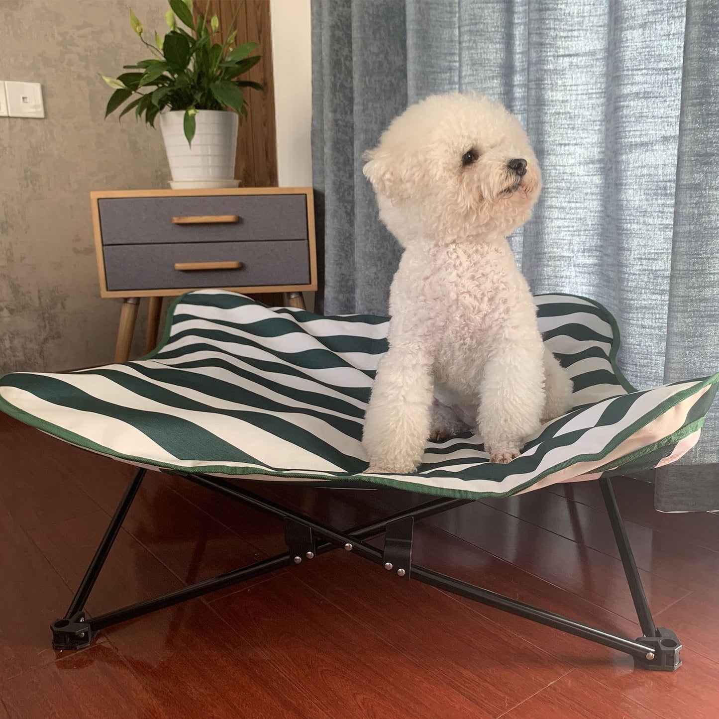 Foldable Elevated Pet Bed for Fall & Winter | Waterproof, Warm, Anti-Slip High Frame Dog Bed
